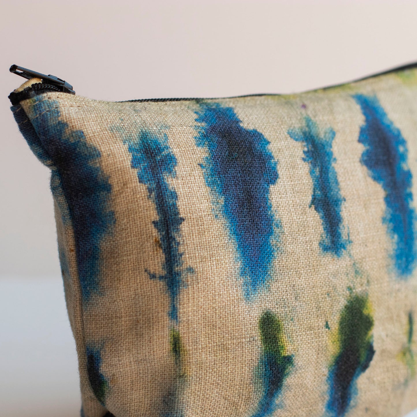Tie-Dye Lines Print Purse