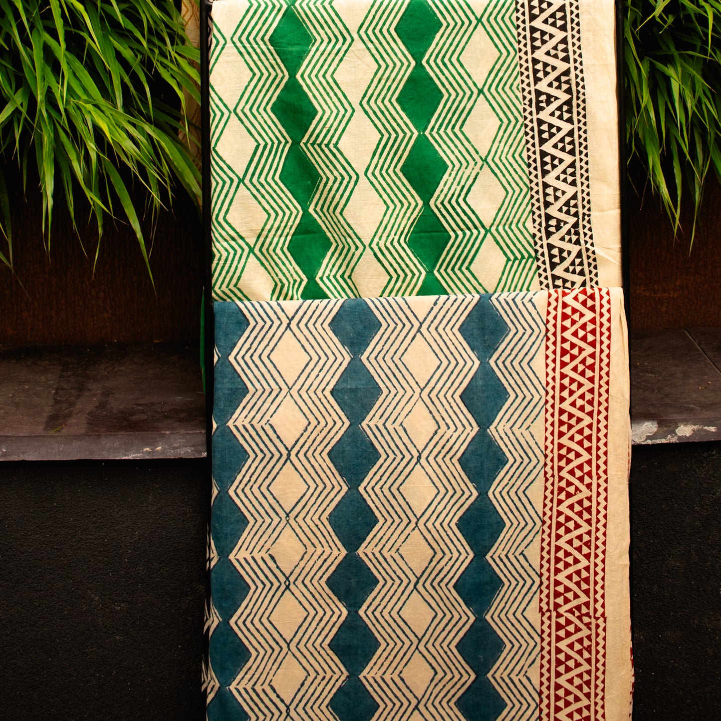 Sequence Scarf